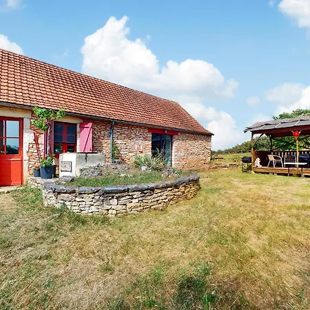 Holiday home 4 Bedroom Pet Friendly In